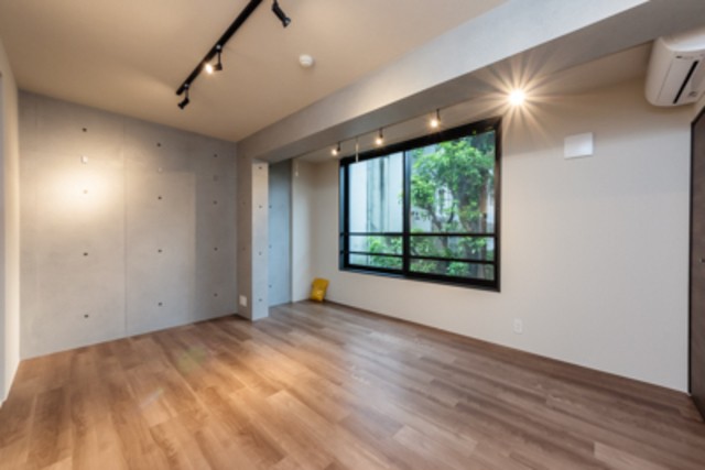 ※写真は同タイプ住戸です。(居間)