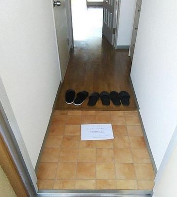 ※同仕様写真含む(玄関)