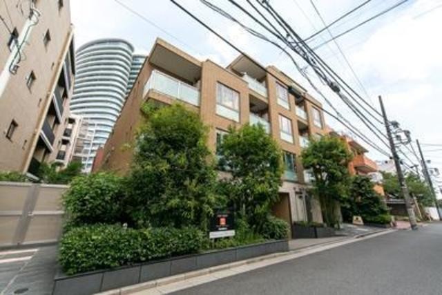 港区南青山２丁目 【賃貸居住】マンション