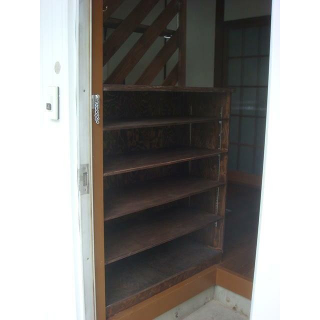 たっぷり入る下駄箱(玄関)