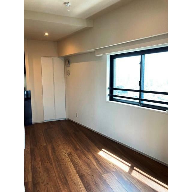 ※写真は同タイプ住戸です。(居間)