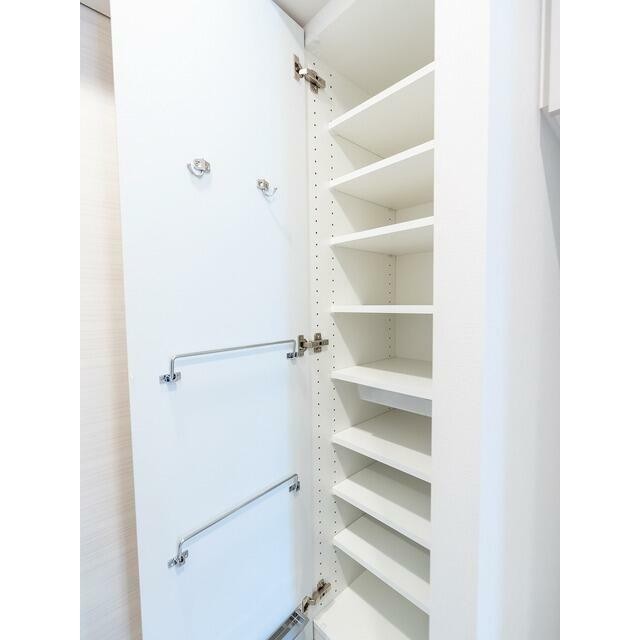 シューズボックス