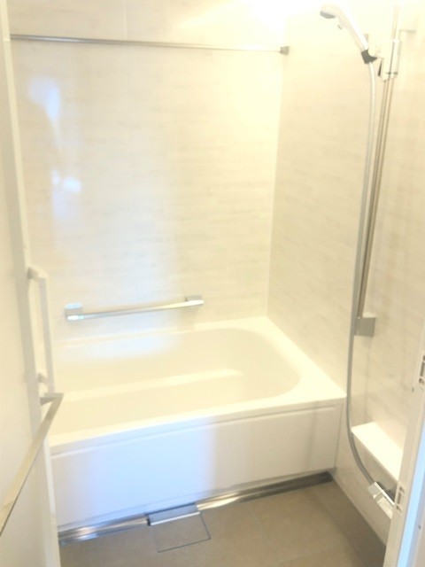 ※写真は同タイプ住戸です。(風呂)