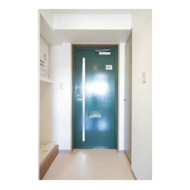 ※写真は同タイプ住戸です。(玄関)