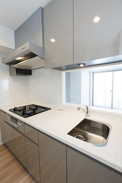 ※写真は同タイプ住戸です。(キッチン)