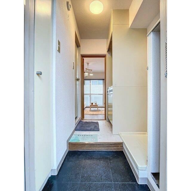 ※同仕様写真含む(玄関)