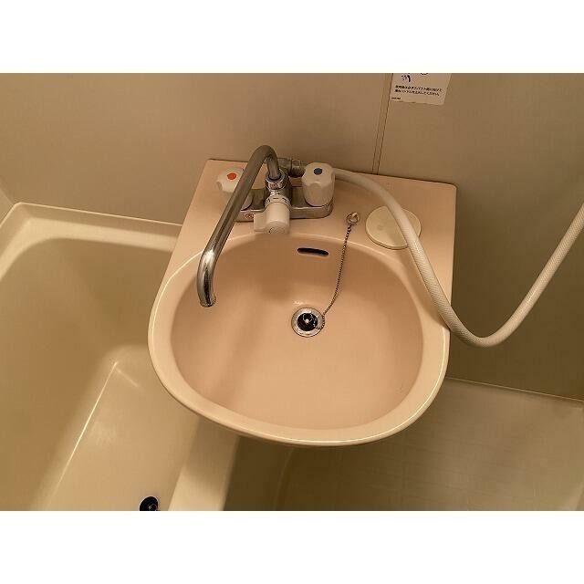 洗面台（ユニット式）(内装)