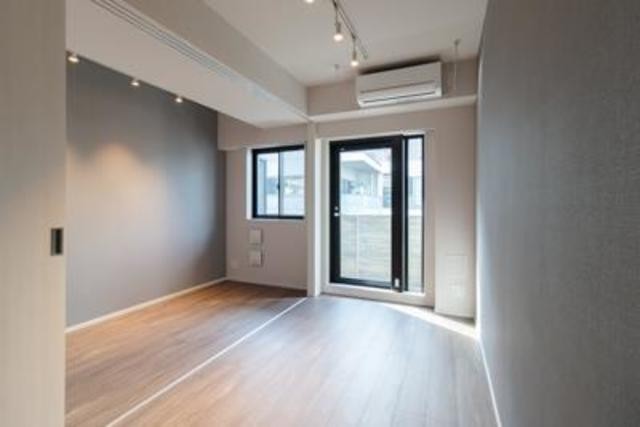 ※写真は同タイプ住戸です。(居間)