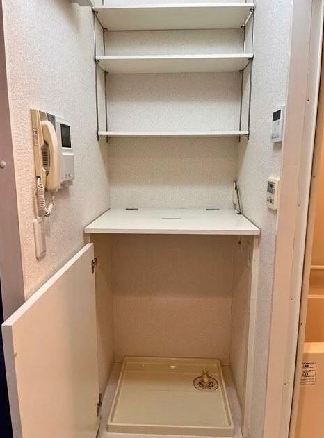 ※同仕様写真含む(玄関)