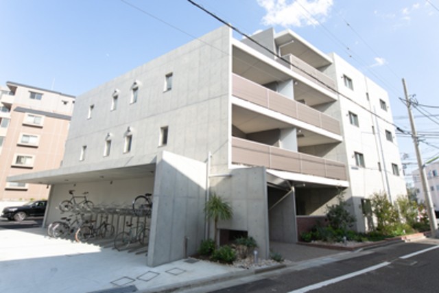 世田谷区下馬１丁目 【賃貸居住】マンション