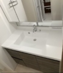 同仕様写真を含む(内装)