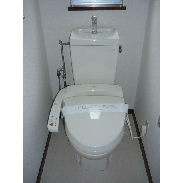 1階トイレ(内装)