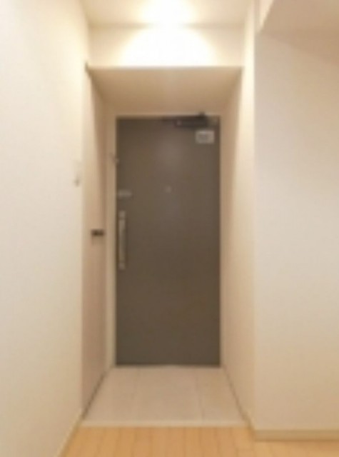 ※同仕様写真含む(玄関)