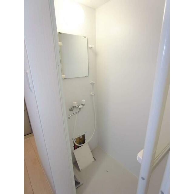 シャワールーム(風呂)