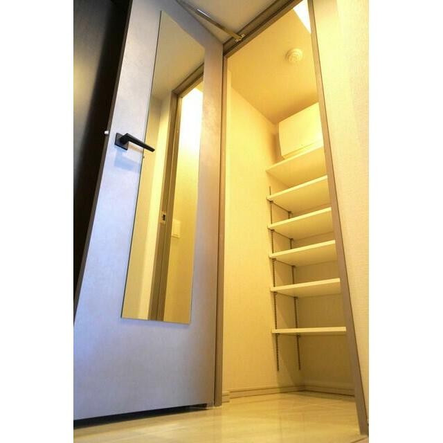 ※写真は同タイプ住戸です。(内装)