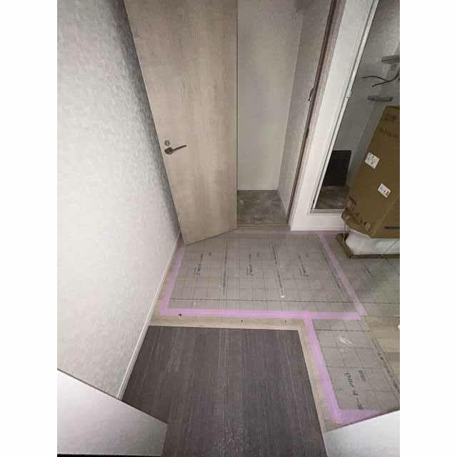 ※同仕様写真含む(玄関)