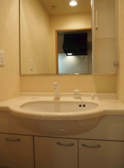 ※同仕様写真含む(内装)