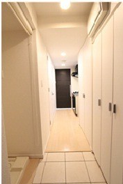 ※同仕様写真(玄関)