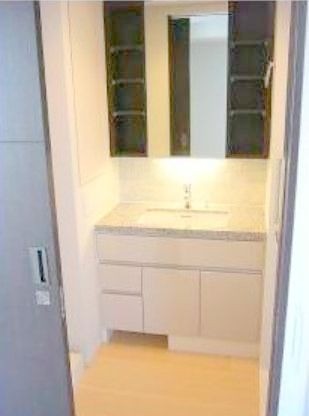 ※同仕様写真含む(内装)