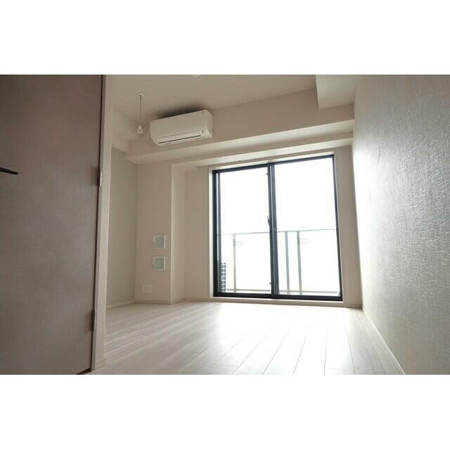 ※写真は同タイプ住戸です。(居間)