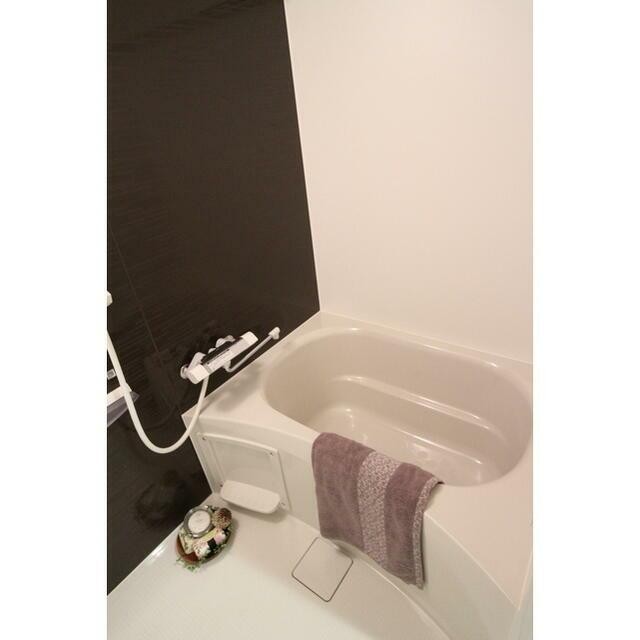 人気のバス・トイレ別★★※写真は別部屋。現況優先。(風呂)