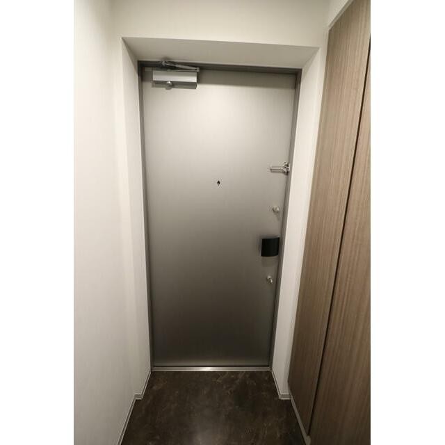 ※同仕様写真含む(玄関)