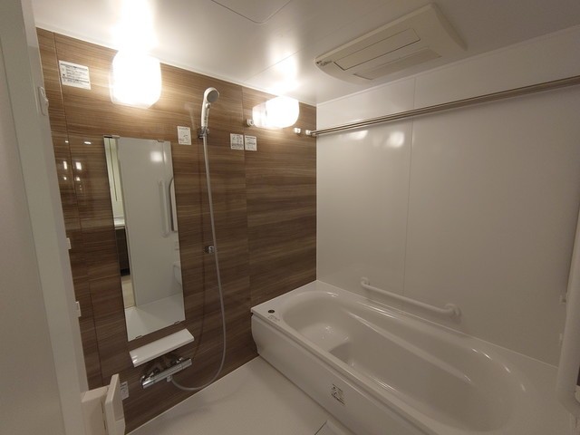 ※写真は同タイプ住戸です。(風呂)