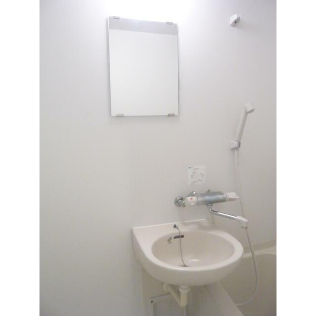 ※同タイプ別室(内装)