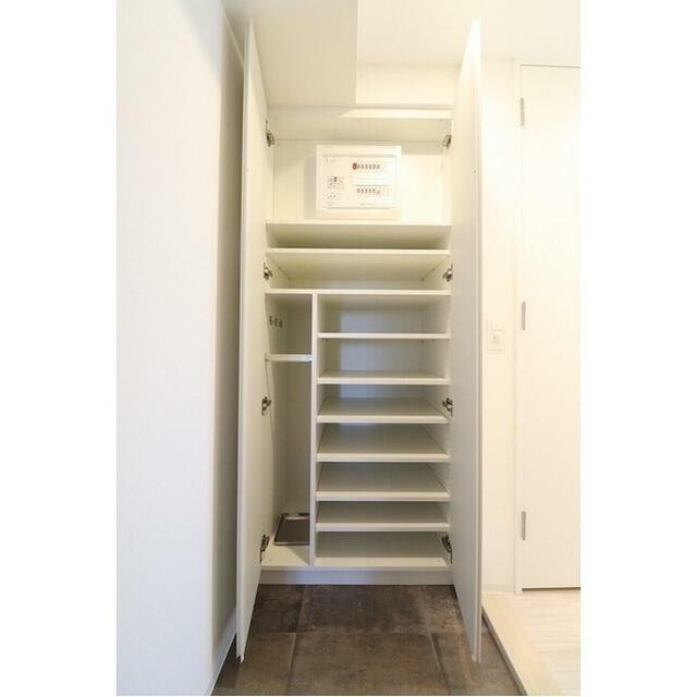 シューズボックス(玄関)