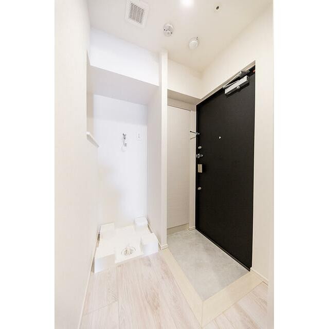 ※同仕様写真含む(玄関)