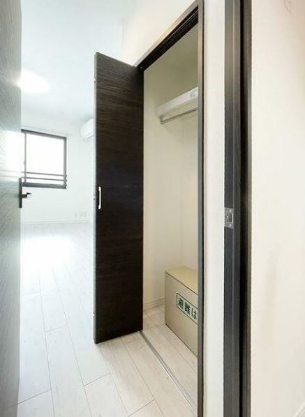 ※同仕様写真(玄関)