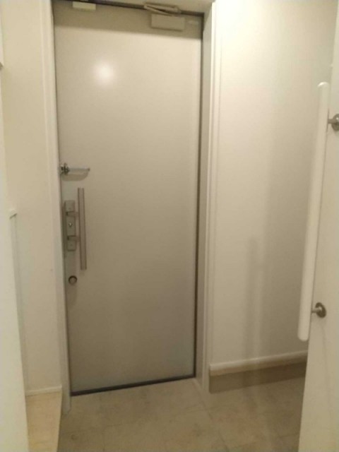 ※同仕様写真(玄関)