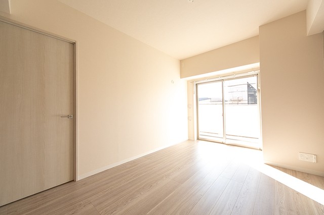 ※写真は同タイプ住戸です。(居間)