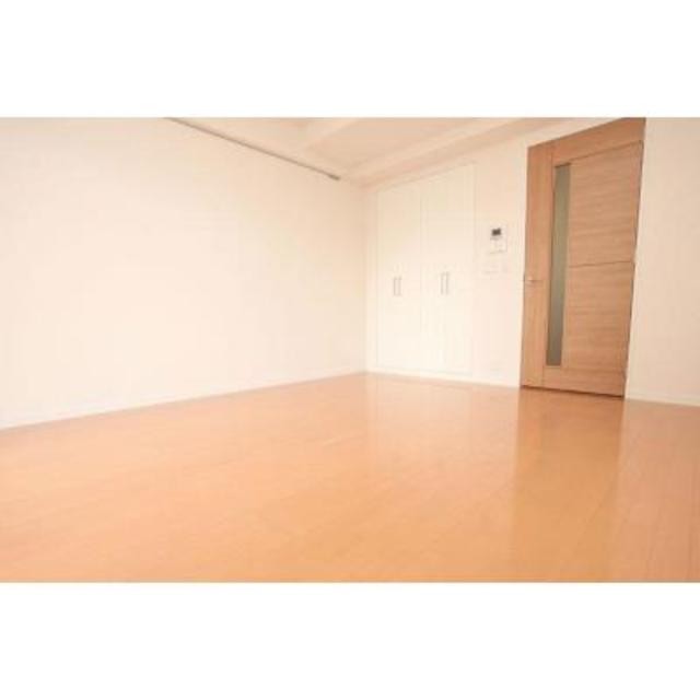 ※写真は同タイプ住戸です。(居間)