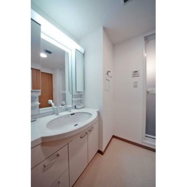 ※写真は同タイプ住戸です。(内装)