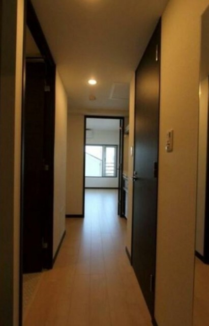 ※同仕様写真含む(玄関)