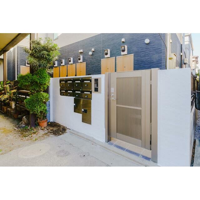 宅配BOX、オートロック(その他建物画像)