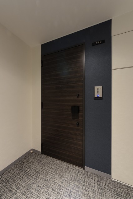 ※写真は同タイプ住戸です。(玄関)