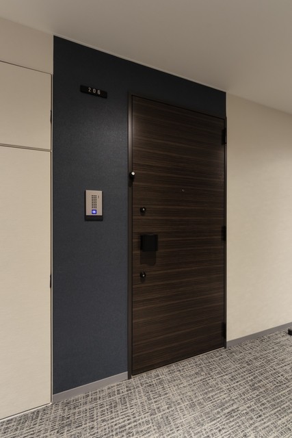 ※写真は同タイプ住戸です。(玄関)