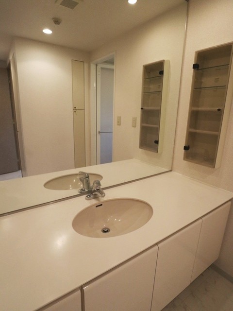 ※写真は同タイプ住戸です。(内装)