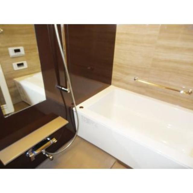 ※写真は同タイプ住戸です。(風呂)