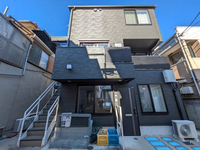 目黒区上目黒４丁目 【賃貸居住】アパート