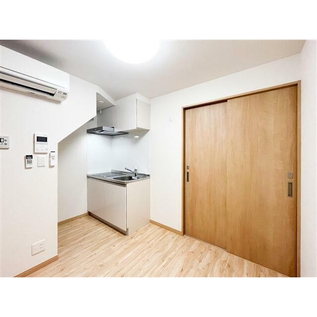 同物件別部屋(居間)