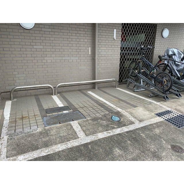 バイク置場