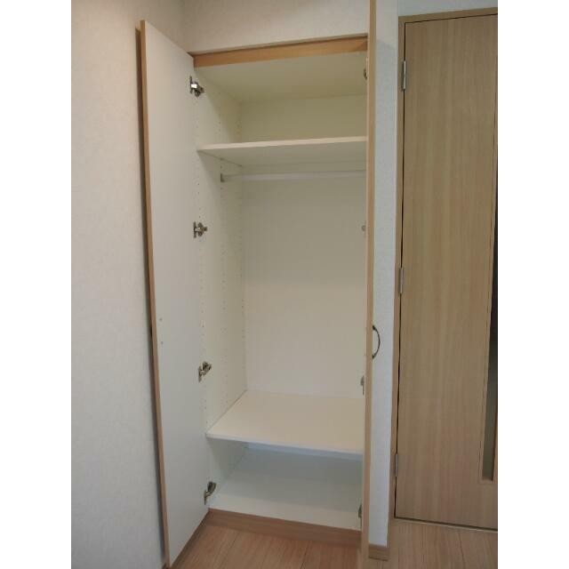 クローゼット(内装)