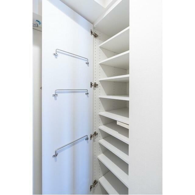 シューズボックス