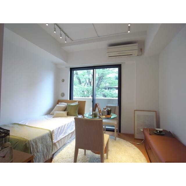 ※同仕様写真含む(居間)