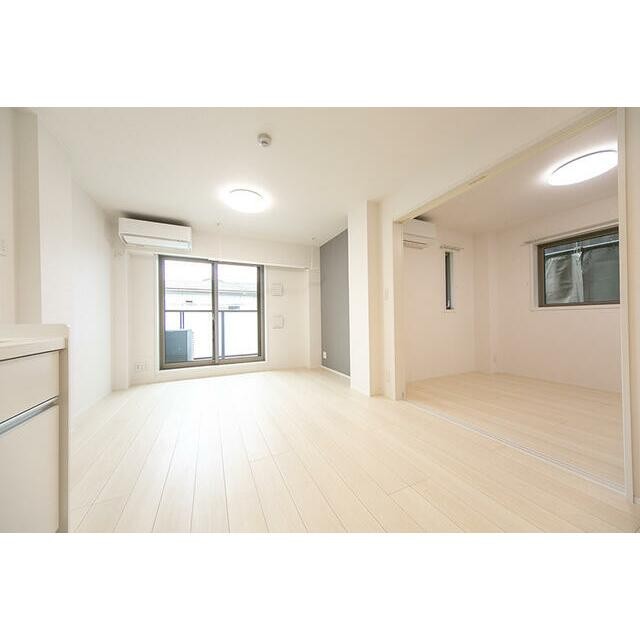 ※同仕様写真含む(居間)