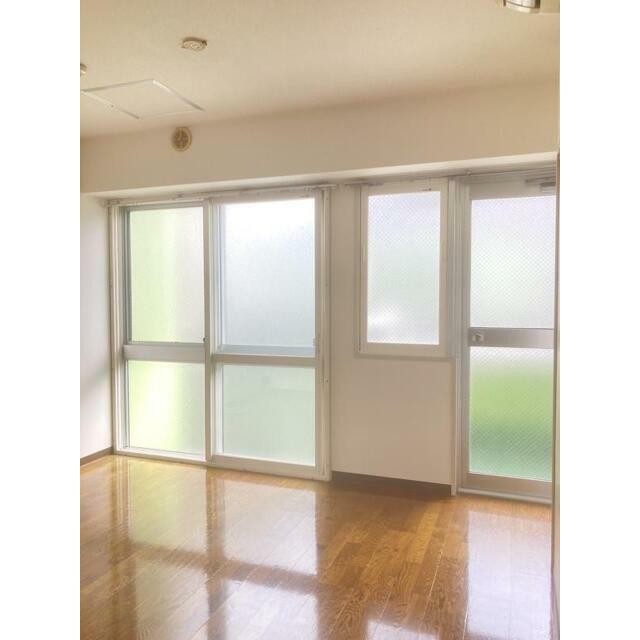 居室、リビング(居間)