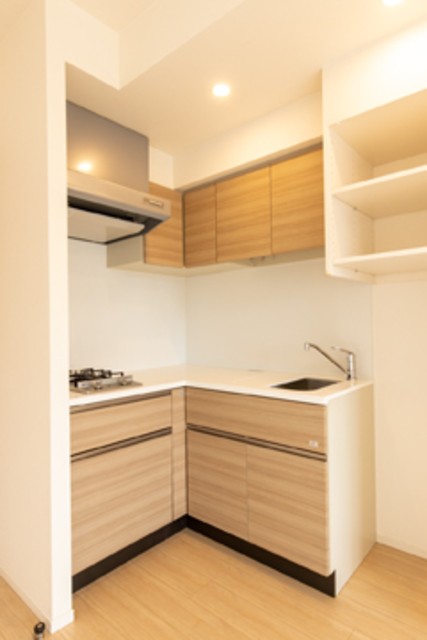 ※写真は同タイプ住戸です。(キッチン)